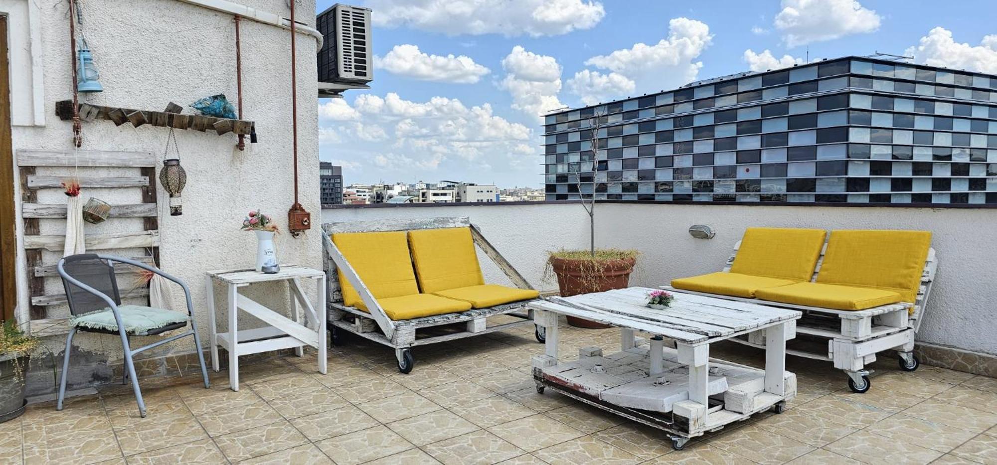 Sweet Dreams Suites Panoramic Studio Zodiac Dorobanti Бухарест Екстер'єр фото